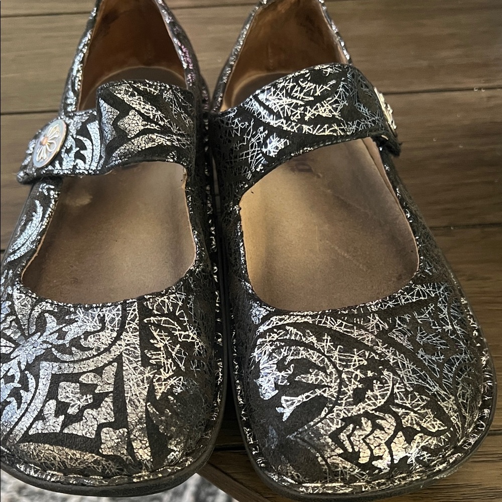 Alegria  Metallic Patterned Dress Shoes